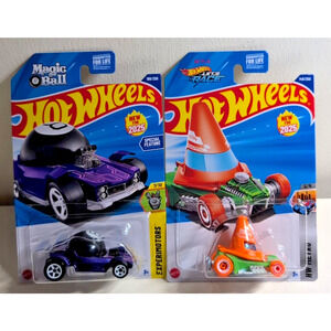 Hot Wheels 2025 Experimotors Magic 8 Ball Decidedly Go & HW Metro Cone Shaker HW